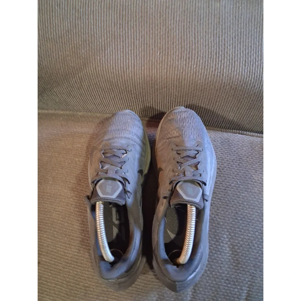 Nike Womens Zoom Winflo 7‎ Running Womens 8.5 Shoes Sneakers Black CJ0302-002